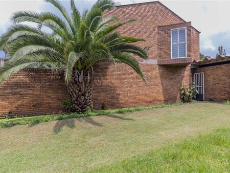 3 Bedroom House in Geduld