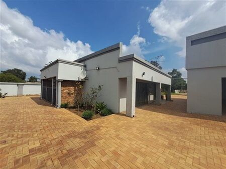 4 Bedroom House in Pollak Park