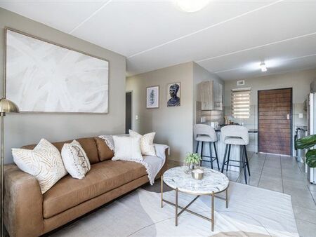 2 Bedroom Apartment in Heuwelsig Estate