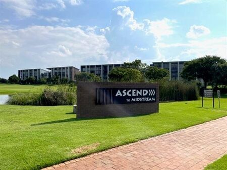 2 Bedroom Apartment in Midfield Estate