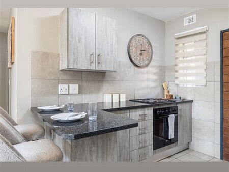 2 Bedroom Apartment in Zwartkop