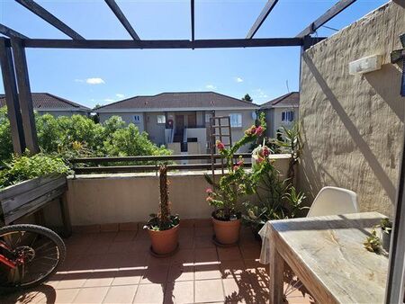 2 Bedroom Apartment in Sheffield Beach