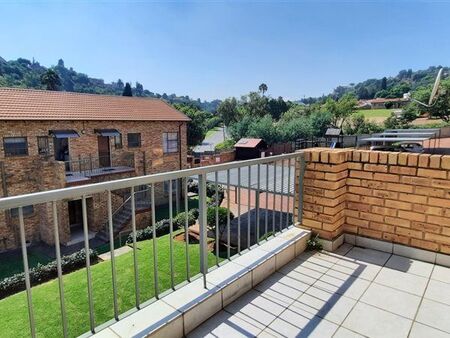 2 Bedroom Apartment in Roodekrans