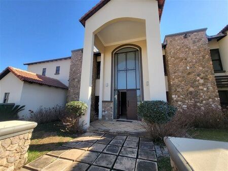 5 Bedroom House in Silver Stream