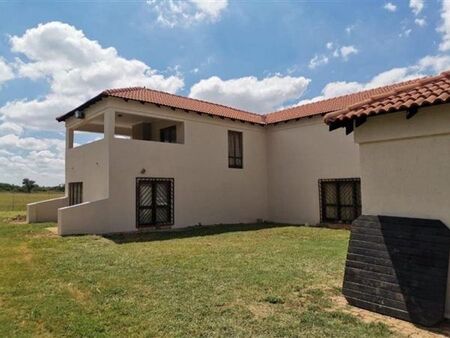 4 Bedroom House in Kameeldrift West