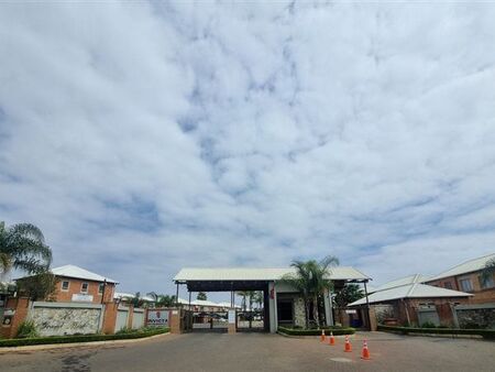 3 Bedroom Townhouse in Pretoria West