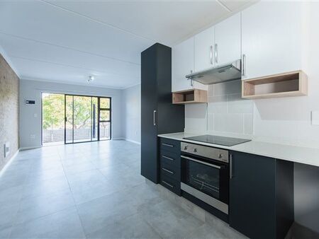 2 Bedroom Apartment in Baileys Muckleneuk