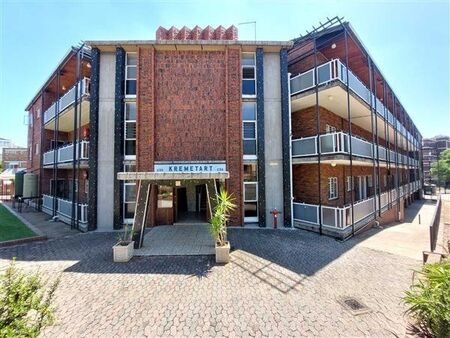 1 Bedroom Apartment in Groenkloof