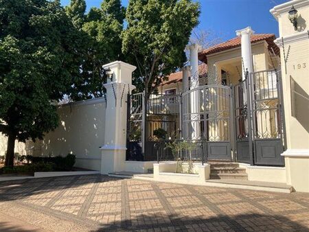 1 Bedroom Apartment in Waterkloof