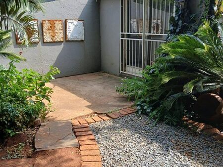 1 Bedroom Apartment in Sinoville
