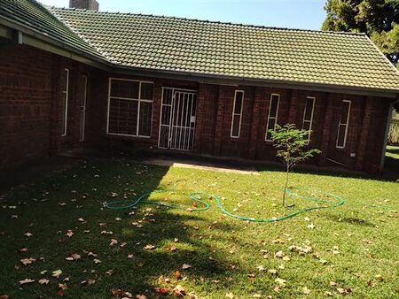 4 Bedroom House in Rooiwal