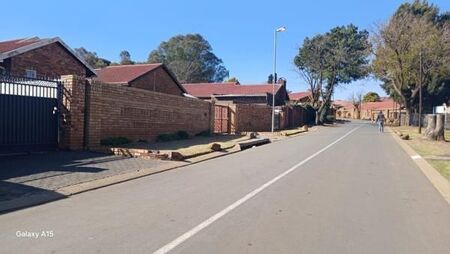 3 Bedroom House in Pimville