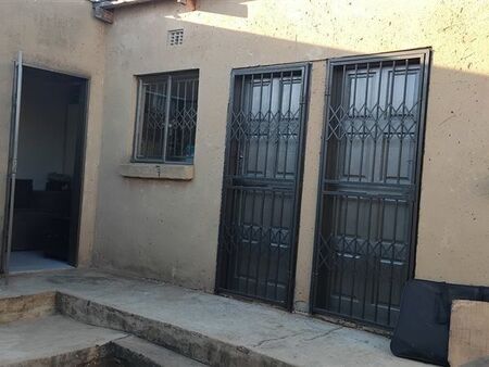 1 Bedroom House in Doornkop