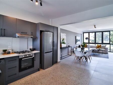 2 Bedroom Apartment in Illovo