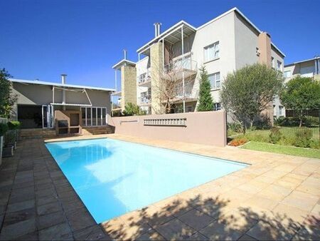 3 Bedroom Apartment in Bryanston