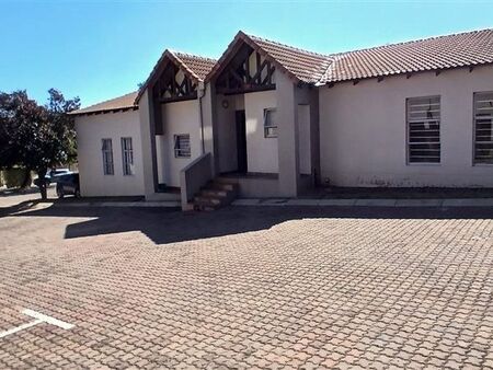 3 Bedroom Townhouse in Buccleuch