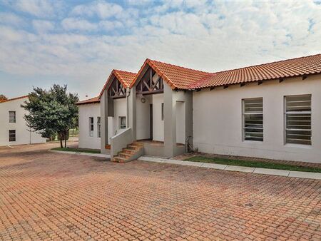3 Bedroom Apartment in Buccleuch
