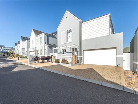 3 Bedroom House in Big Bay