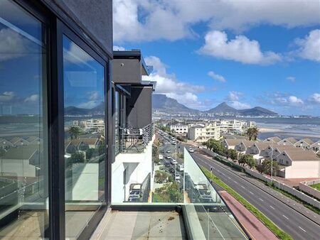 2 Bedroom Apartment in Milnerton Central