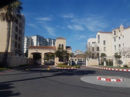 2 Bedroom House in Century City