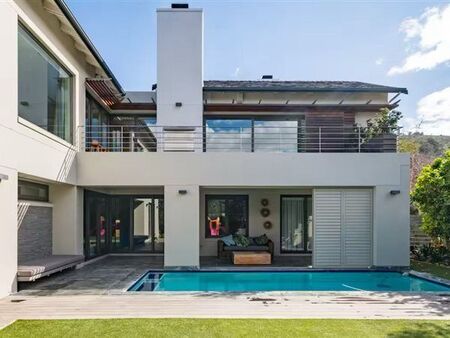 4 Bedroom House in Kanonberg