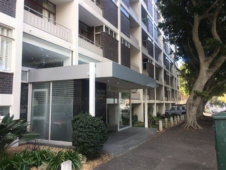 2 Bedroom Apartment in Cape Town City Centre