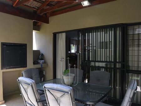 2 Bedroom House in Riverside Park