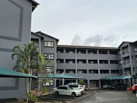 2 Bedroom Apartment in Arboretum