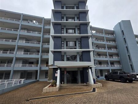 4 Bedroom Simplex in Manaba