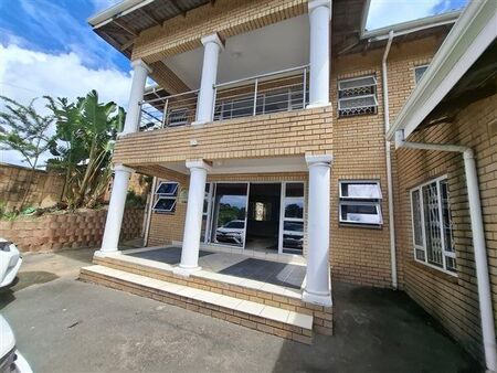 1 Bedroom Duplex in Hillary