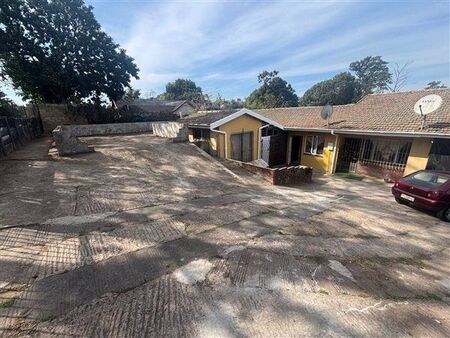 3 Bedroom House in Ashley