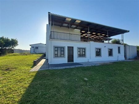 4 Bedroom House in Hatton Estate