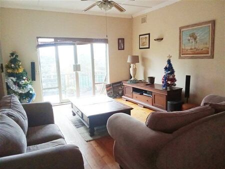 2.5 Bedroom House in Morningside