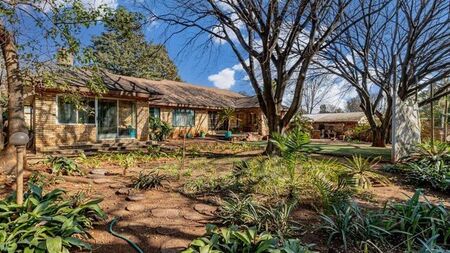 4 Bedroom house to rent in Meyerspark, Pretoria