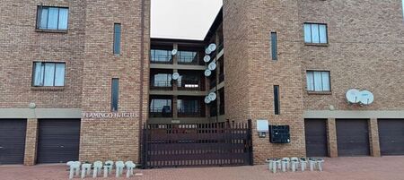 2 Bedroom apartment to rent in Randfontein Central
