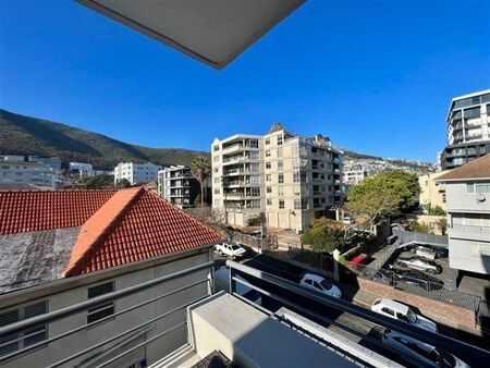 1 Bedroom Apartment in Sea Point