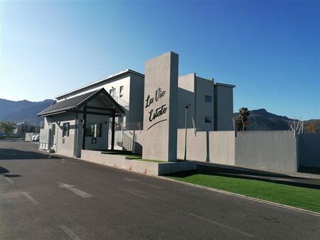 1 Bedroom Apartment in Klein Parys
