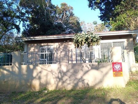 1 Bedroom House in Umtentweni