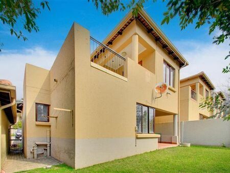 2 Bedroom Townhouse in Rivonia