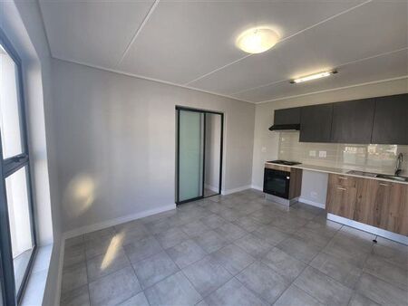 1 Bedroom Apartment in Linbro Park