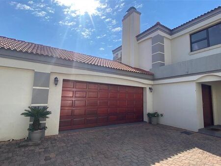 3 Bedroom Townhouse in Woodmead