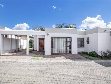 2 Bedroom Simplex in Morningside