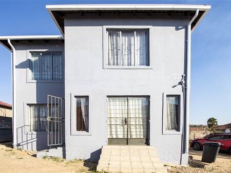 3 Bedroom House in Cosmo City