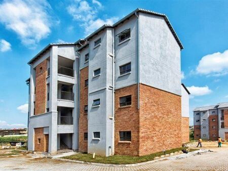 2 Bedroom Apartment in Cosmo City
