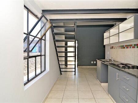 3 Bedroom Apartment in City & Suburban (Maboneng)