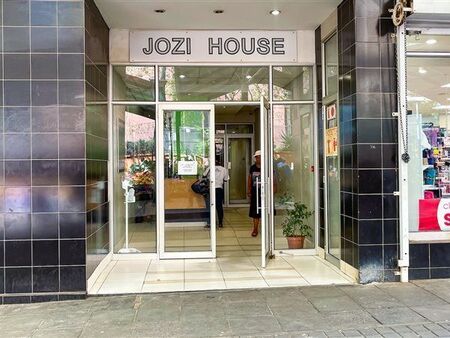 Studio Apartment in Johannesburg Central