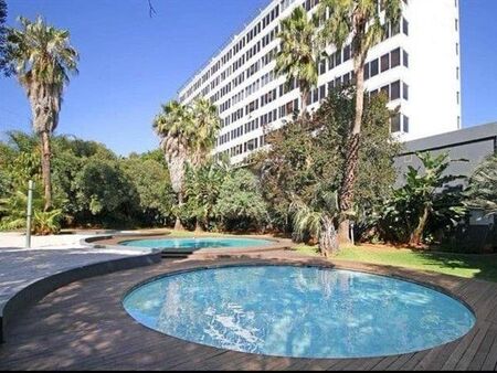 2 Bedroom Apartment in Bedford Gardens