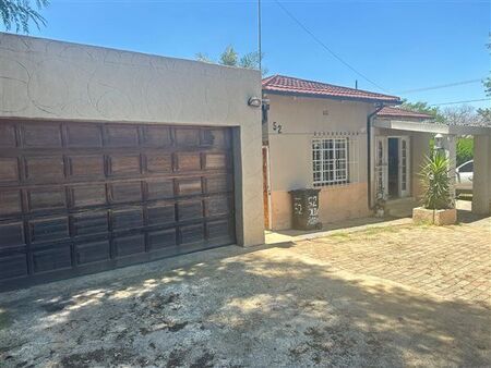 3 Bedroom House in Primrose