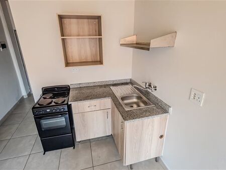 Studio Apartment in Kempton Park Central