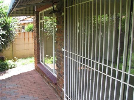 2 Bedroom Duplex in Edleen